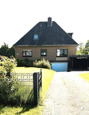 Foto - Einzelhaus mit Einliegerwohnung auf 1.200 m² Grundstück