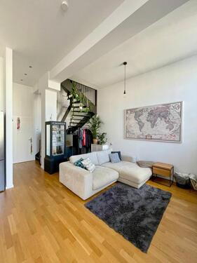 Foto - Helle, möblierte Maisonette-Wohnung mit Balkon zur Untermiete