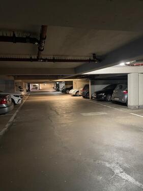 Foto - Tiefgaragenstellplatz (Grüner Löwe, Lange Straße)