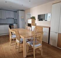 Geräumige Altbauwohnung in Frankfurt Rödelheim - Frankfurt am Main