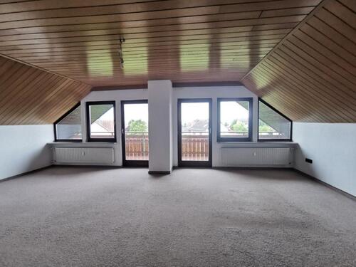 Foto - 4.5 Zimmer Dachgeschoßwohnung zur Miete in Bad Neustadt an der Saale