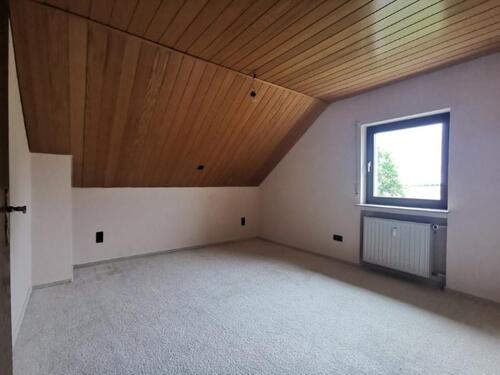 Foto - Dachgeschoßwohnung in Bad Neustadt an der Saale zur Miete