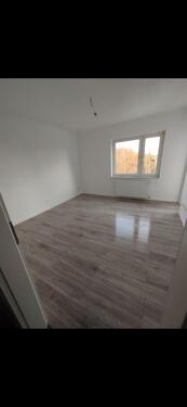 Foto - Tolle frisch sanierte 2-Zimmerwohnung mit Balkon und Einbauküche