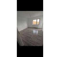 Tolle frisch sanierte 2-Zimmerwohnung mit Balkon und Einbauküche - Remscheid Reinshagen Tolle frisch sanierte 2-Zimmerwohnung mit Balkon und Einbauküche - Remscheid Reinshagen