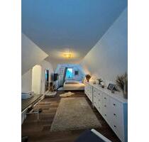 3 Zimmer Wohnung - halbe Haushälfte - Lübeck Kücknitz