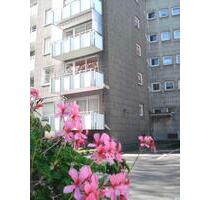 Helle 2-Zimmer-Wohnung mit Balkon und Garage in Wuppertal-Furter Hof