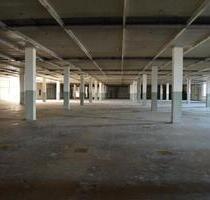 Für Einzelhandel, Lager und mehr: großzügige innerstädtische Hallenfläche (ca. 1.900 m²) - barrierefrei & teilbar - Hof Altstadt