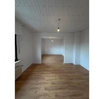 Zweifamilienhaus mit Doppelgarage - Bonn Beuel-Mitte