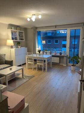 Foto - Von Privat-Helle 3-Zimmer-Wohnung mit Südwest-Balkon in Rellingen