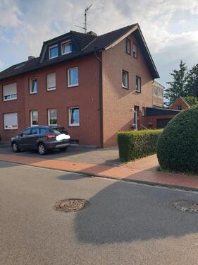 Foto - Doppelhaushälfte mit 2 Wohnungen