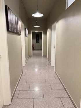 Foto - Hostel in Hamburg Barmbek - 28,00 EUR Kaltmiete, ca.  140,00 m²