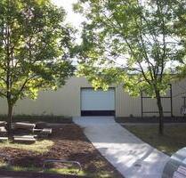 Verm. am Parkhaus Singerstr. 114 einen Außenstellplatz. - Erfurt Daberstedt