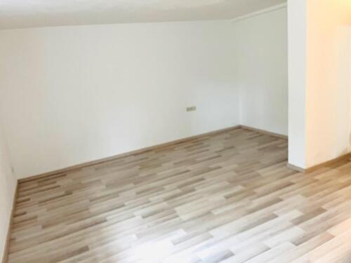 Foto - Kleine Single Wohnung in ruhiger Straße in Dǔrwiss