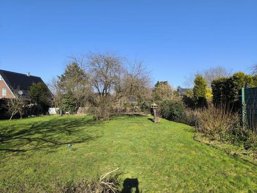 Foto - Ohne Maklerprovision: Großzügiges Haus mit riesigem Grundstück