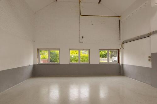 Foto - LagerProduktionshalle - 1.075,00 EUR Kaltmiete, ca.  190,00 m²