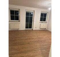 2-Zimmer-Wohnung in Ebersdorf mit Balkon und Stellplatz - Ebersdorf bei Coburg