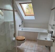 Pinneberg 3Zi-DG- 75 qm - 950,00&nbsp;EUR Kaltmiete, ca.&nbsp; 75,00&nbsp;m&sup2; in Pinneberg (PLZ: 25421)