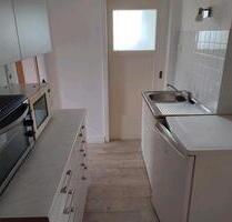 2-Zimmer Dachgeschoss Wohnung - 750,00&nbsp;EUR Kaltmiete, ca.&nbsp; 35,00&nbsp;m&sup2; in Eschborn (PLZ: 65760)