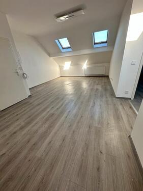 Foto - Dachgeschoßwohnung in Saarbrücken zur Miete