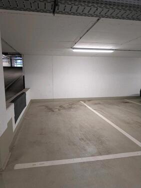 Foto - CITY WEST Bockenheim Tiefgaragenstellplatz zu vermieten für 175 €