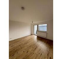 Neu renovierte 3 Zimmer Wohnung in ruhiger Lage - Großkrotzenburg