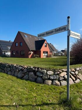 Foto - Exklusives Zweifamilienhaus mit großem Garten