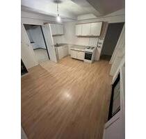 2 Zimmer Wohnung ab sofort. ! - 690,00&nbsp;EUR Kaltmiete, ca.&nbsp; 50,00&nbsp;m&sup2; in Olsberg (PLZ: 59939)