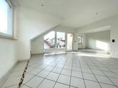 Foto - 3 Zimmer Dachgeschoßwohnung zur Miete in Ober-Olm