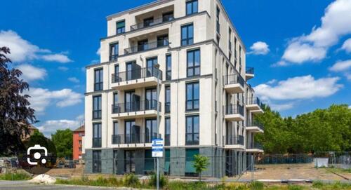 Foto - Modernes Neubau-Penthouse mit Fußbodenheizung und Balkon