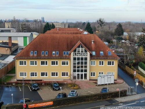 Foto - A4RES - große Lagerbox Nr. 21 in der Tiefgarage - 27,71 m²