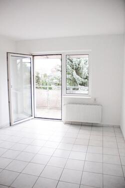 Foto - TOP 3-Zimmer Wohnung mit Südbalkon im Herzen von Rheydt