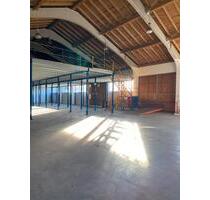 Halle mit Aussenfläche - 4,00 EUR Kaltmiete, in Mauern (PLZ: 85419)