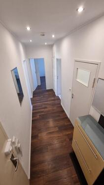 Foto - Wohnung möbliert ~108m² 4,5 Zimmer 2 Bäder befristet 12-36 Monate