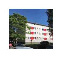 Endlich Zuhause: sanierte 2-Zimmer Wohnung mit Durchgangszimmer - Kiel Gaarden-Ost