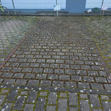 Foto - Pkw StellplatzParkplatz - 100,00&nbsp;EUR Miete,