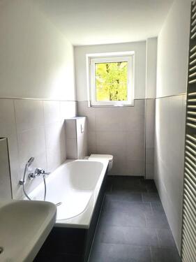 Foto - WIR SANIEREN! Attraktive 3-Raum-Wohnung mit Balkon - VO613