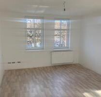 Renovierte 2-Raum-Wg. (42 qm) in OelsnitzE. zu verm. - Oelsnitz (Erzgebirge)