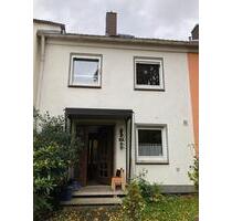 Reihenmittelhaus in stadtnaher, ruhiger Lage (Fasanenhof) - Kassel