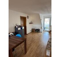 schöne 3-Zimmer DG-Wohnung - 590,00&nbsp;EUR Kaltmiete, ca.&nbsp; 72,00&nbsp;m&sup2; in Wäschenbeuren (PLZ: 73116)