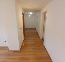 neu sanierte DG 2 Raum Wohnung - 311,00&nbsp;EUR Kaltmiete, ca.&nbsp; 51,88&nbsp;m&sup2; in Waldheim (PLZ: 04736)
