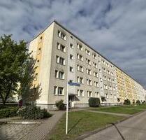 Wohnung 3 Zimmer mit Balkon - 357,00 EUR Kaltmiete, in Schwedt (Oder) (PLZ: 16303)