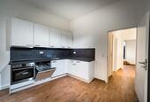 Foto - Moderne sehr zentrale zwei Zimmer Wohnung mit Küche und Balkon