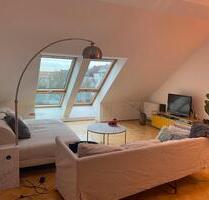 2 Zimmer Dachgeschosswohnung in der Südvoestadt - Leipzig