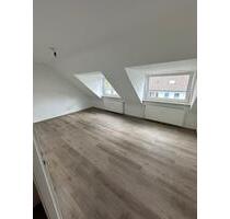 Gemütliche 26 m² Dachgeschosswohnung in schöner Lage von Essen