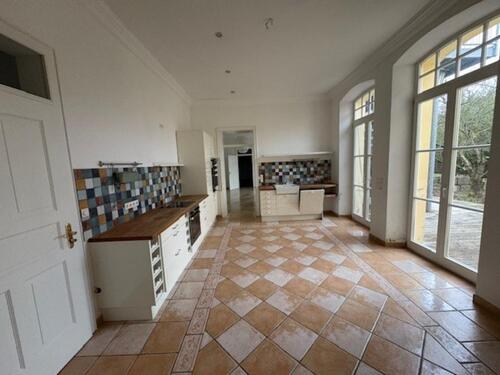 Foto - helle und geräumige 2-Zimmer Wohnung ca 140 qm