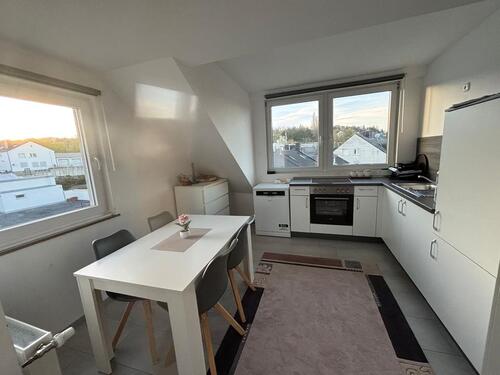 Foto - Gemütliche Dachgeschosswohnung zu vermieten – teilmöbliert