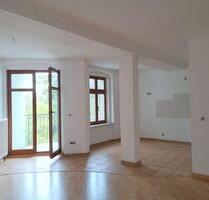 Gemütliche Dachwohnung mit Balkon ! - Görlitz
