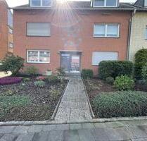 Helle 2-Zimmer-Dachgeschosswohnung in MG-Neuwerk - Mönchengladbach Ost Helle 2-Zimmer-Dachgeschosswohnung in MG-Neuwerk - Mönchengladbach Ost