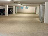 Foto - Großzügiger Tiefgaragenstellplatz 