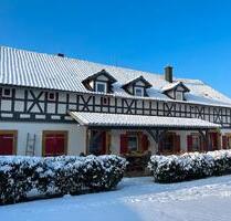 Wohnen mit Pferden - 650,00 EUR Kaltmiete, ca.  82,00 m² in Itzgrund (PLZ: 96274)